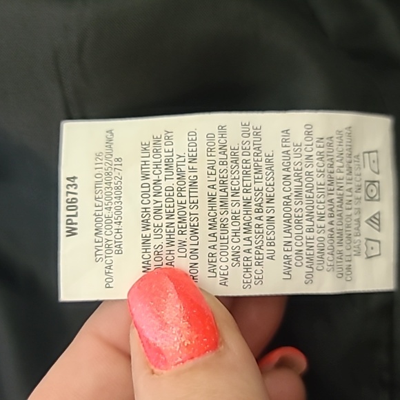 Toddler grey and black vest. - Picture 5 of 5